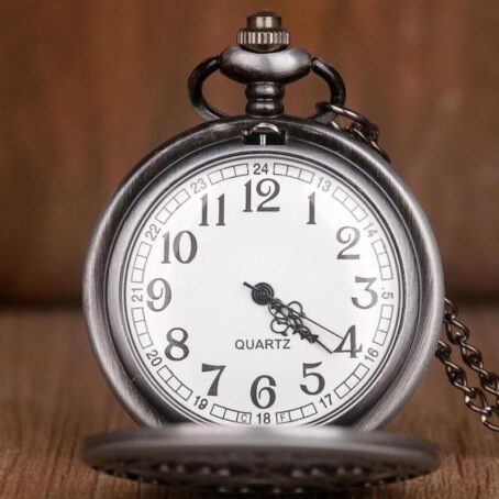 1Pcs Vintage Punk Black Octopus Creative Flap Quartz Pocket Watch - Image 3