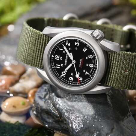 BODERRY Men's Watch Titanium Automatic Field 40mm Military Day Date Function 100M Waterproof With Nylon Strap Japanese Mechanical Movement And Screw Down Crown Voyager - Image 6