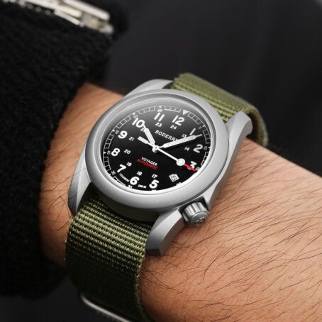 BODERRY Men's Watch Titanium Automatic Field 40mm Military Day Date Function 100M Waterproof With Nylon Strap Japanese Mechanical Movement And Screw Down Crown Voyager - Image 4